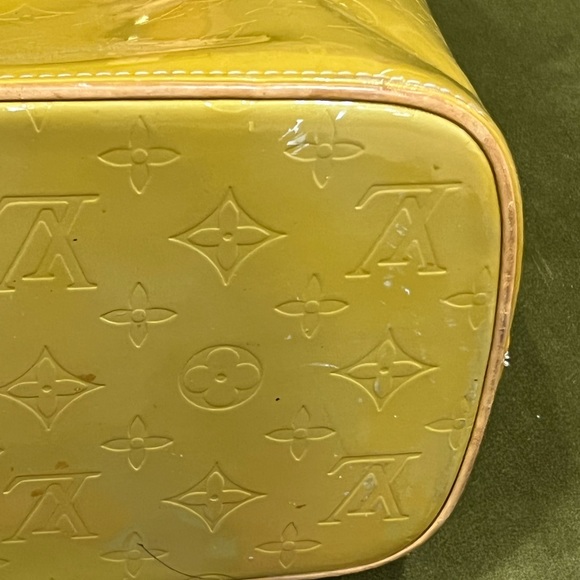 Authentic LOUIS VUITTON Vernis Houston bag - Picture 11 of 16